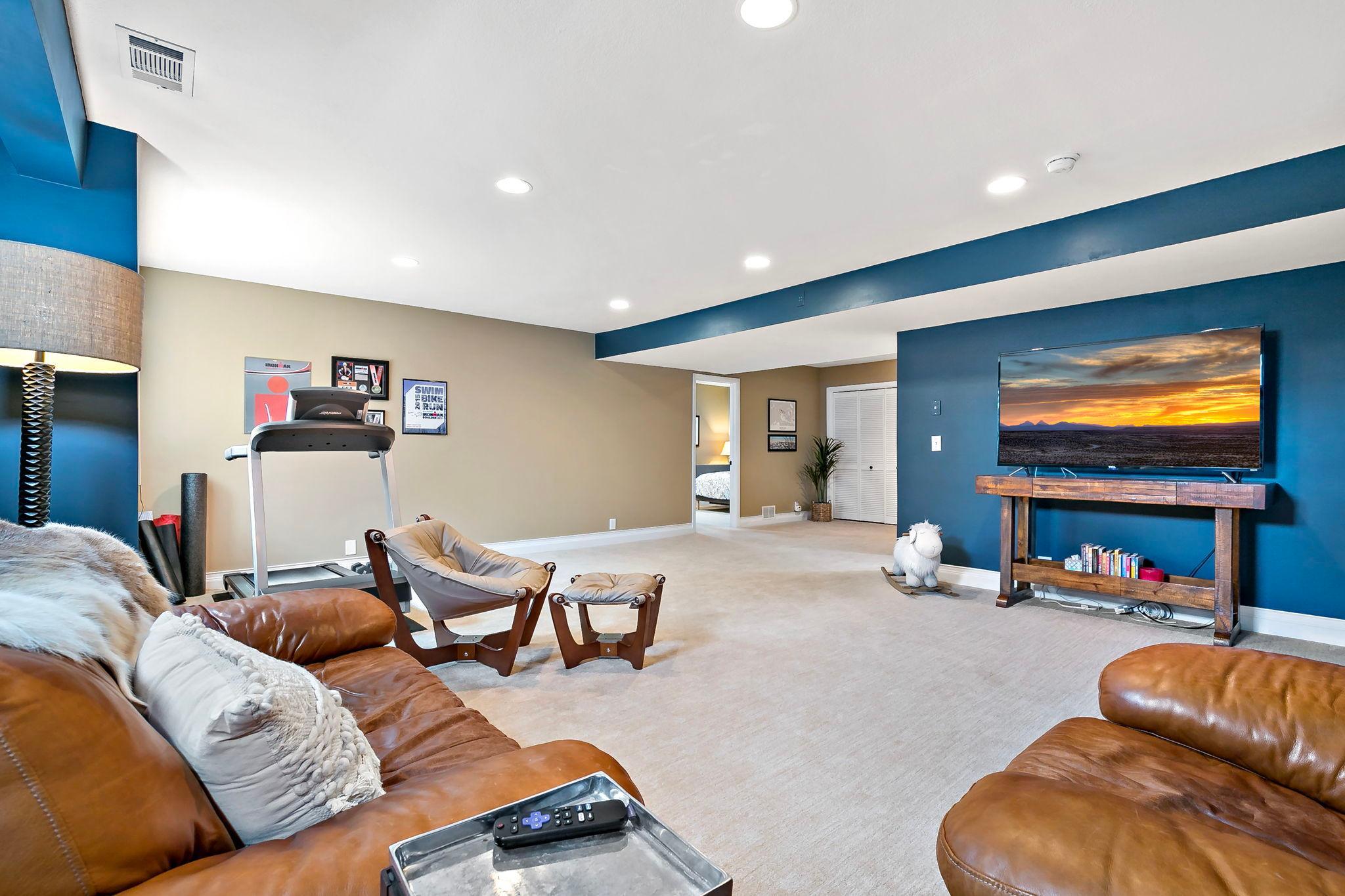 5830 Club Lane Excelsior, MN 55331 - Photo 46 of 60