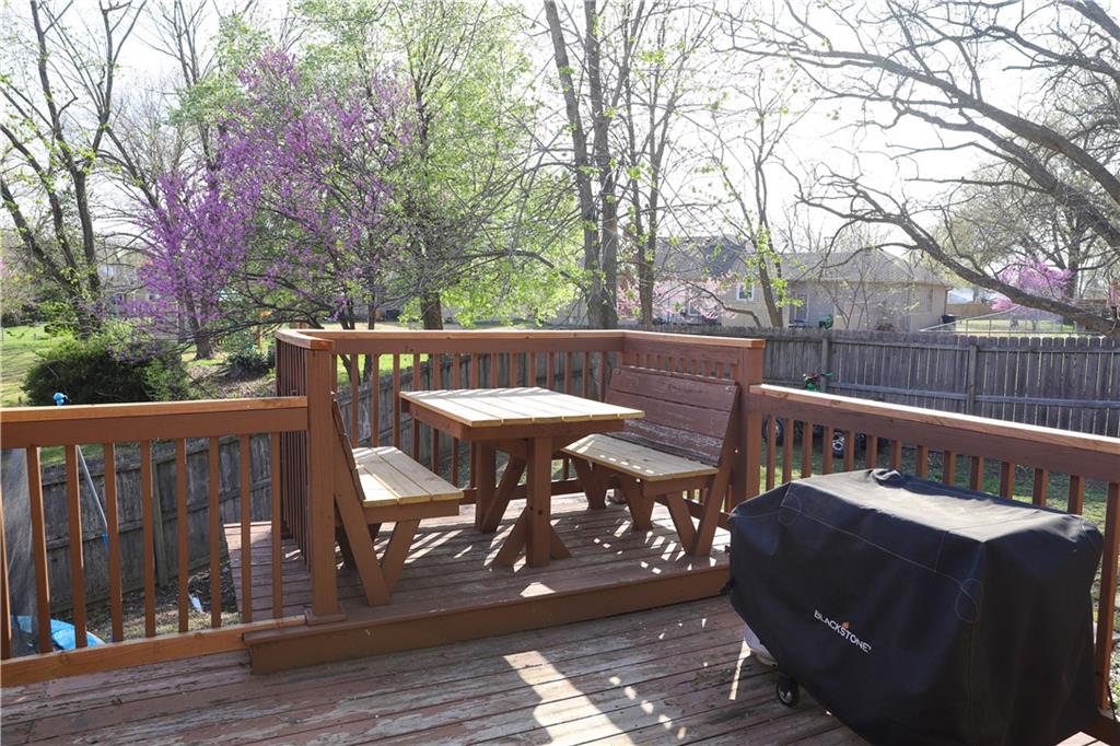 522 Ohio Street Pittsburg, KS 66762 - Photo 28 of 29