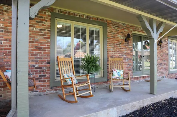 $335,000 | 522 Ohio Street, Pittsburg, KS 66762