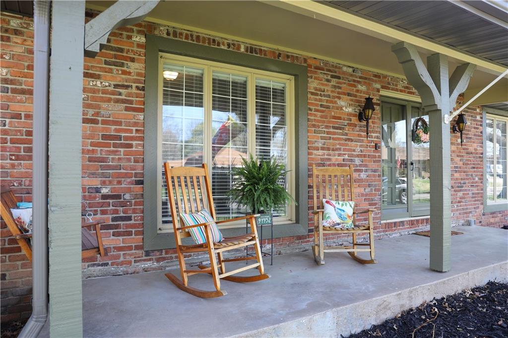 522 Ohio Street Pittsburg, KS 66762 - Photo 3 of 29