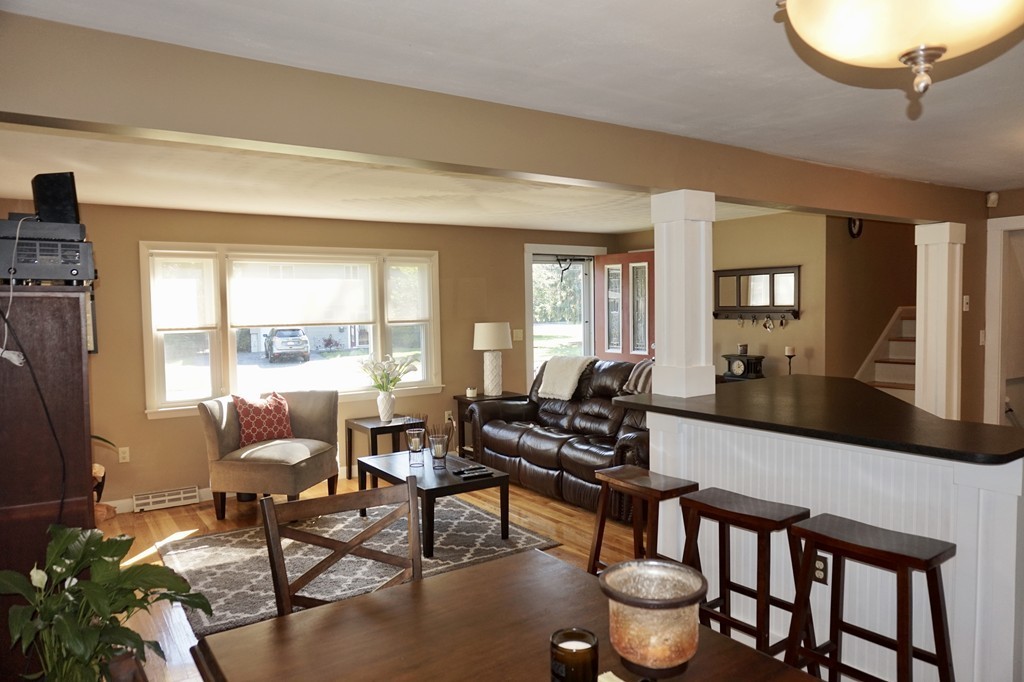 16 Fairbanks Road Framingham, MA 01701 - Photo 3 of 19 Gallery Image 3