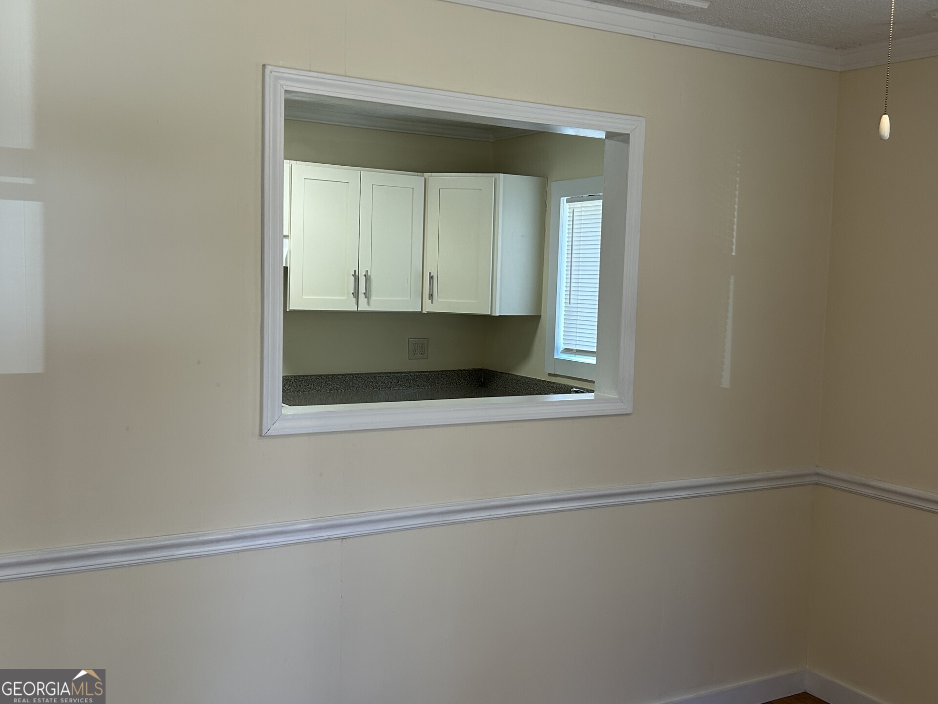 201 Mt Moriah Road, Unit 1 Auburn, GA 30011 - Photo 5 of 15 Living room