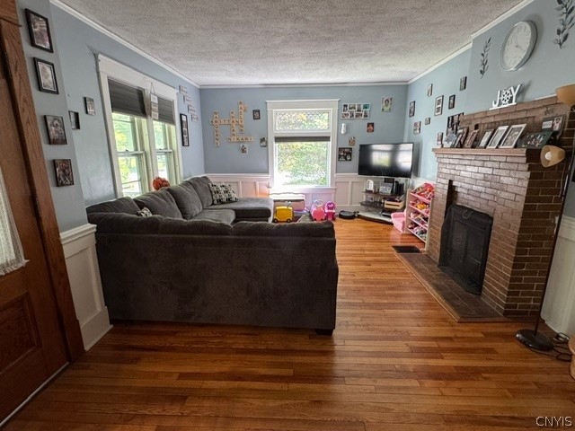 502 Broad Street Oneida, NY 13421 - Photo 33 of 43 Large living room