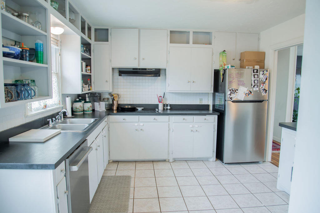 4012 44th Street Lubbock, TX 79413 - Photo 17 of 39 IMG_1787