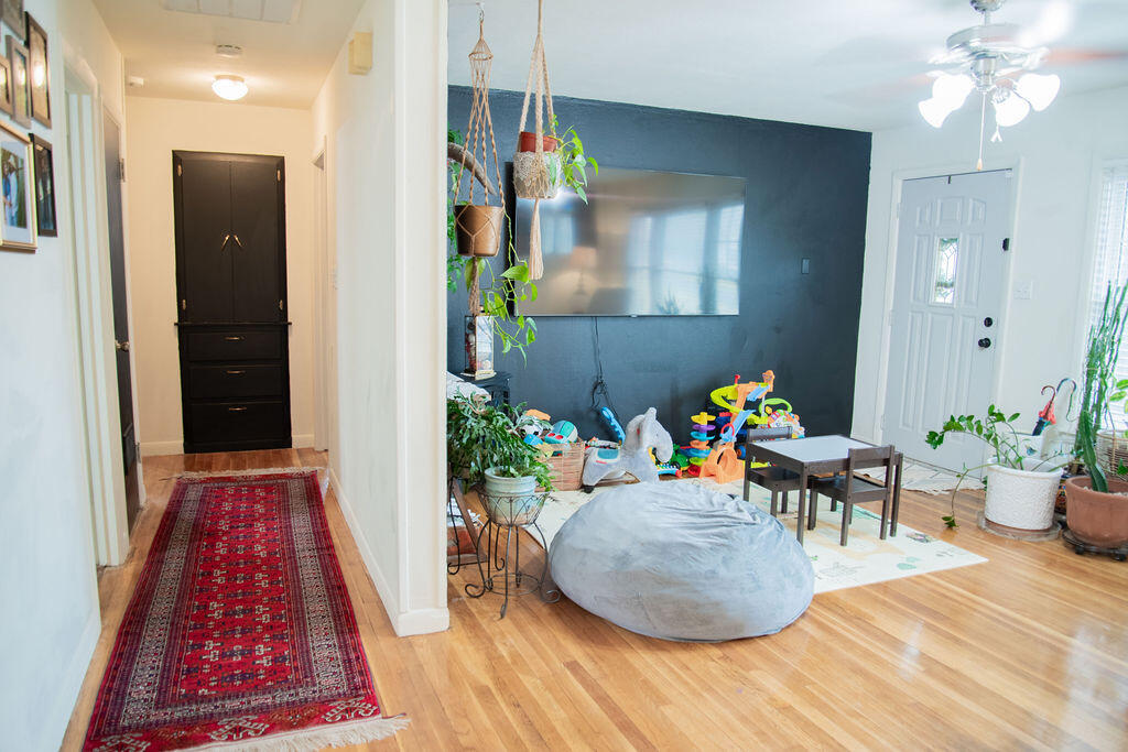 4012 44th Street Lubbock, TX 79413 - Photo 22 of 39 IMG_1822