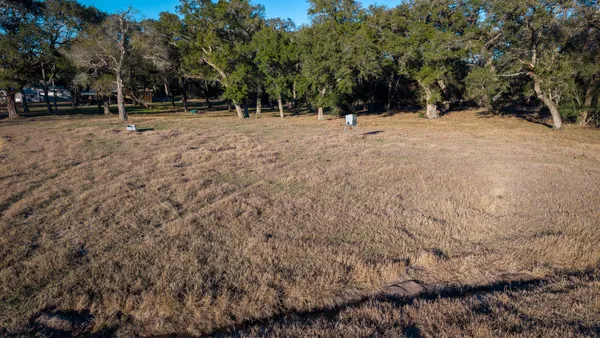 $575,000 | 1465 County Road 401, Edna, TX 77957