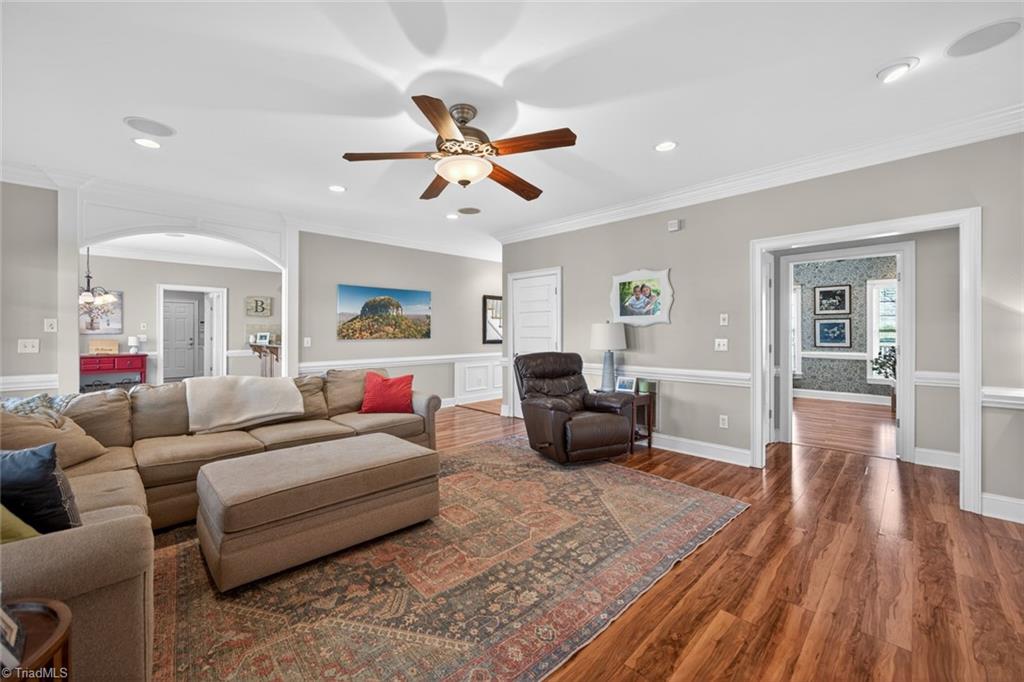 363 Kiger Road Pinnacle, NC 27043 - Photo 13 of 46