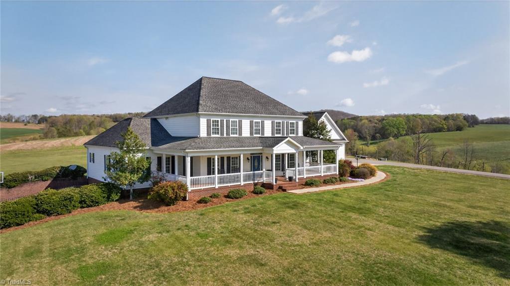 363 Kiger Road Pinnacle, NC 27043 - Photo 4 of 46