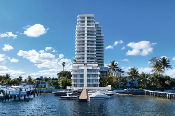 $6,950,000 | 4714 North Flagler Drive, Unit LPH2002, West Palm Beach, FL 33407