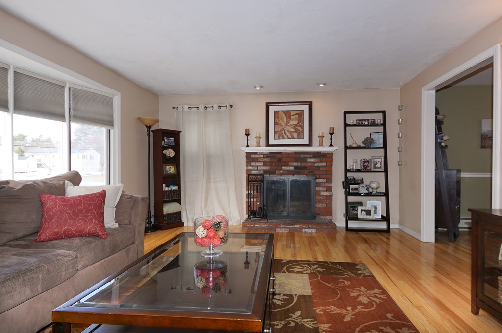 16 Longfellow Road Northborough, MA 01532 - Photo 11 of 30 Gallery Image 11