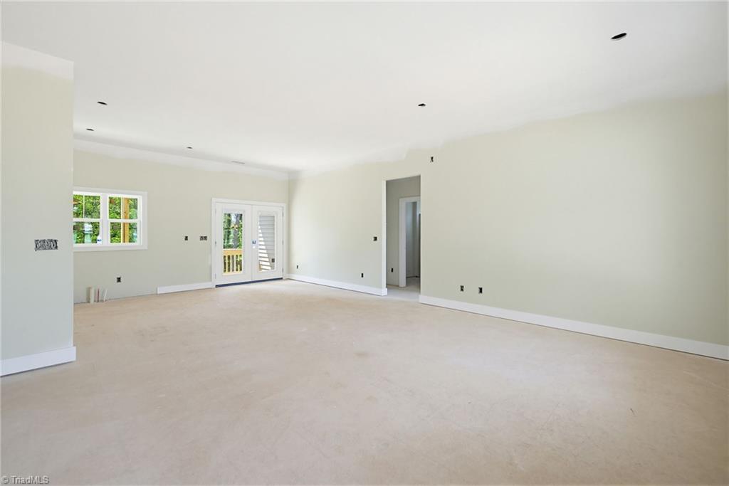 326 College Street Rural Hall, NC 27045 - Photo 5 of 30