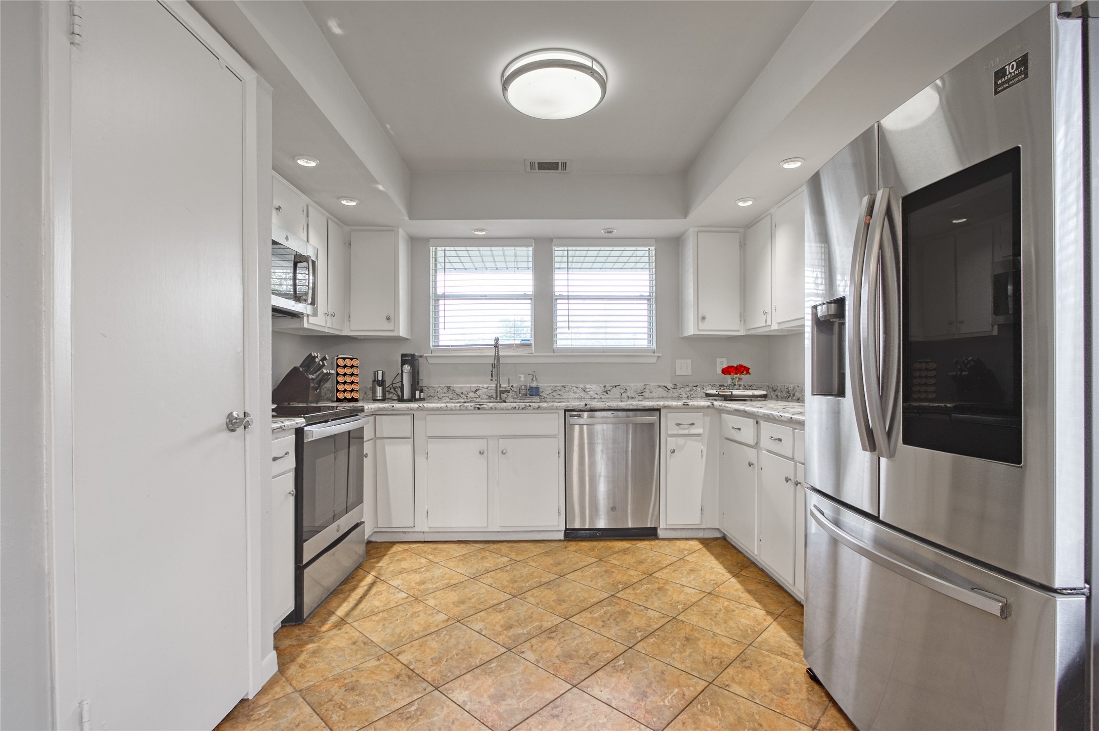 23907 Spring Mill Lane Spring, TX 77373 - Photo 7 of 19