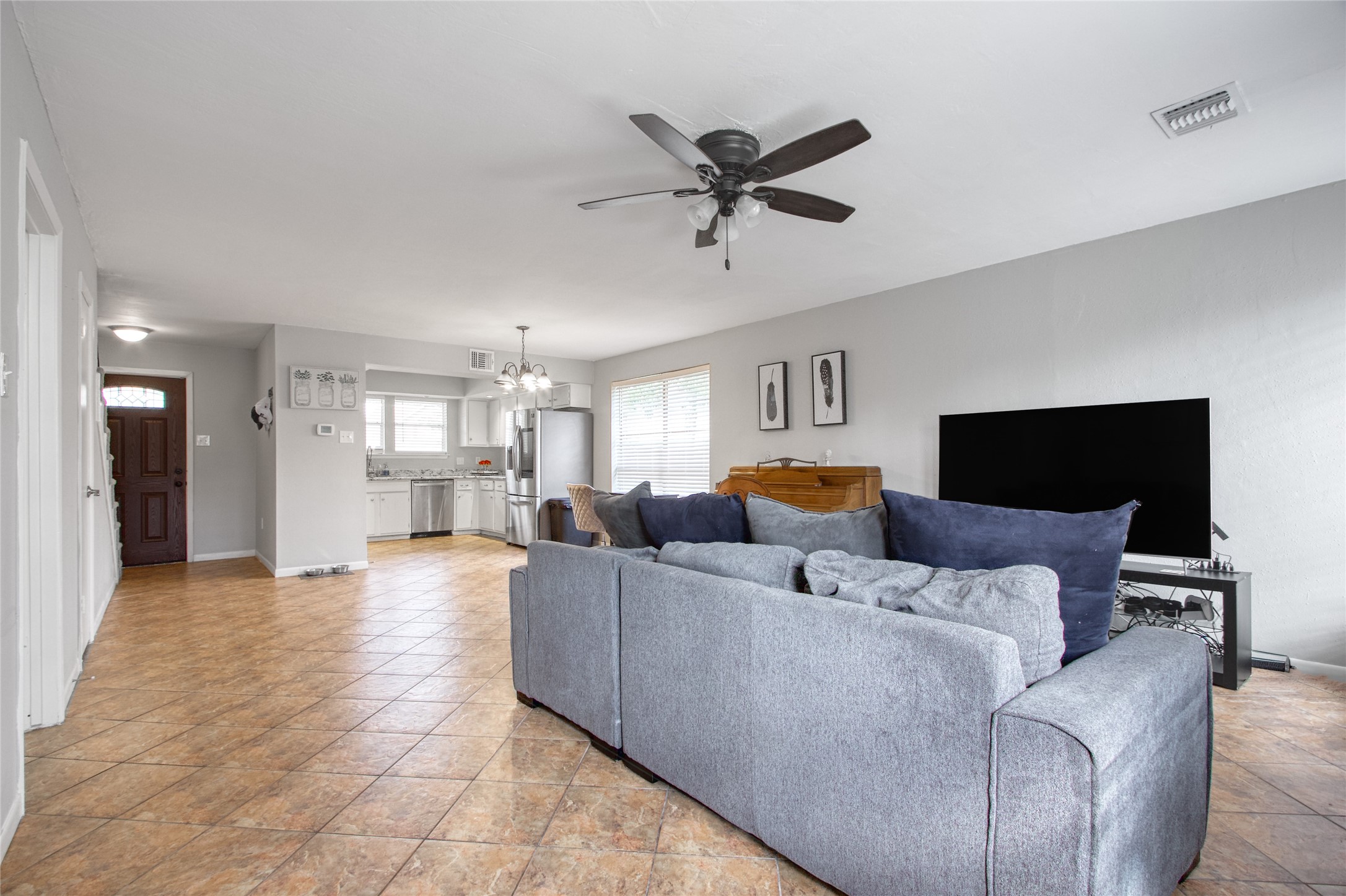 23907 Spring Mill Lane Spring, TX 77373 - Photo 9 of 19