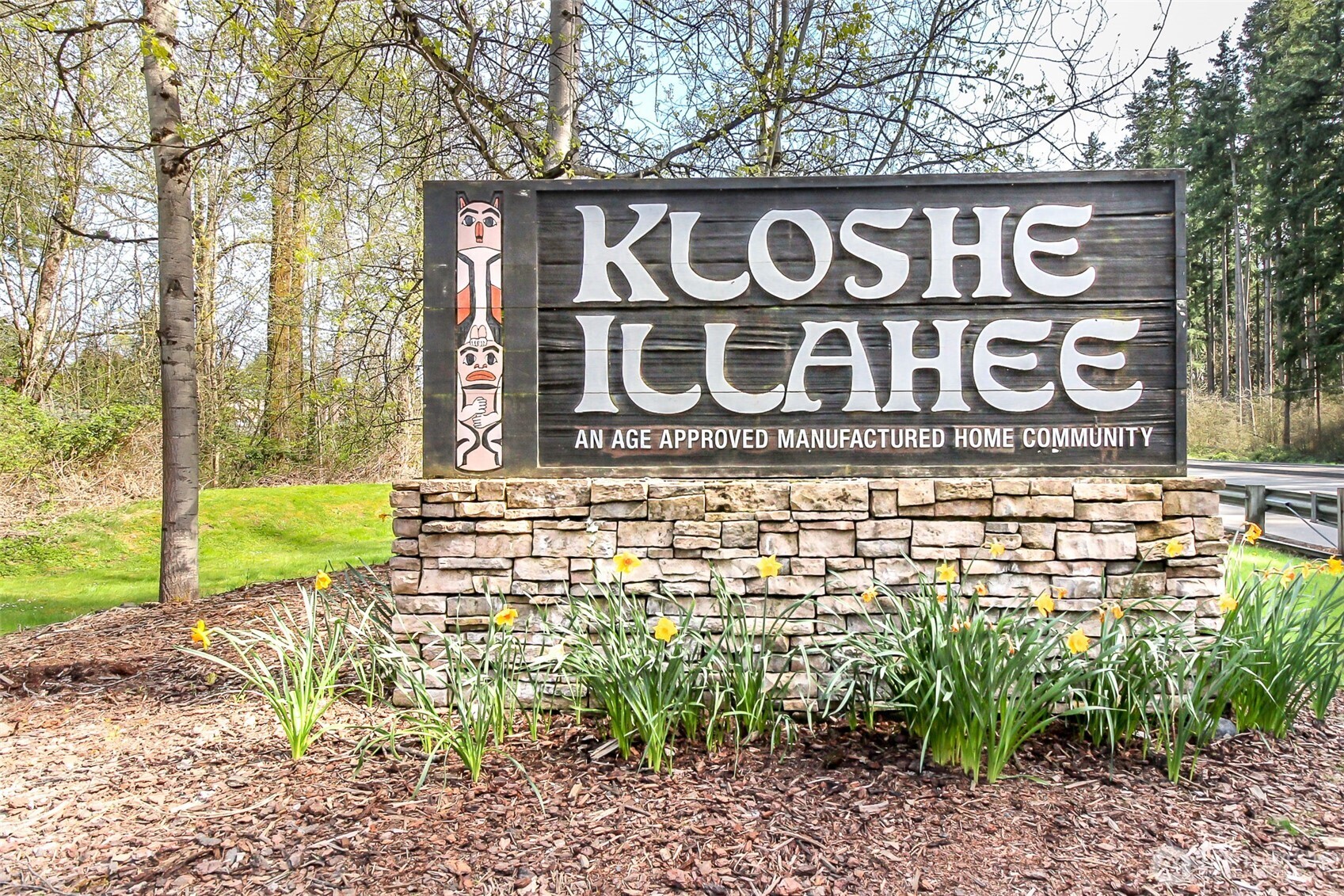 2500 South 370th Street, Unit 54 Federal Way, WA 98003 - Photo 24 of 40 a view of a sign board