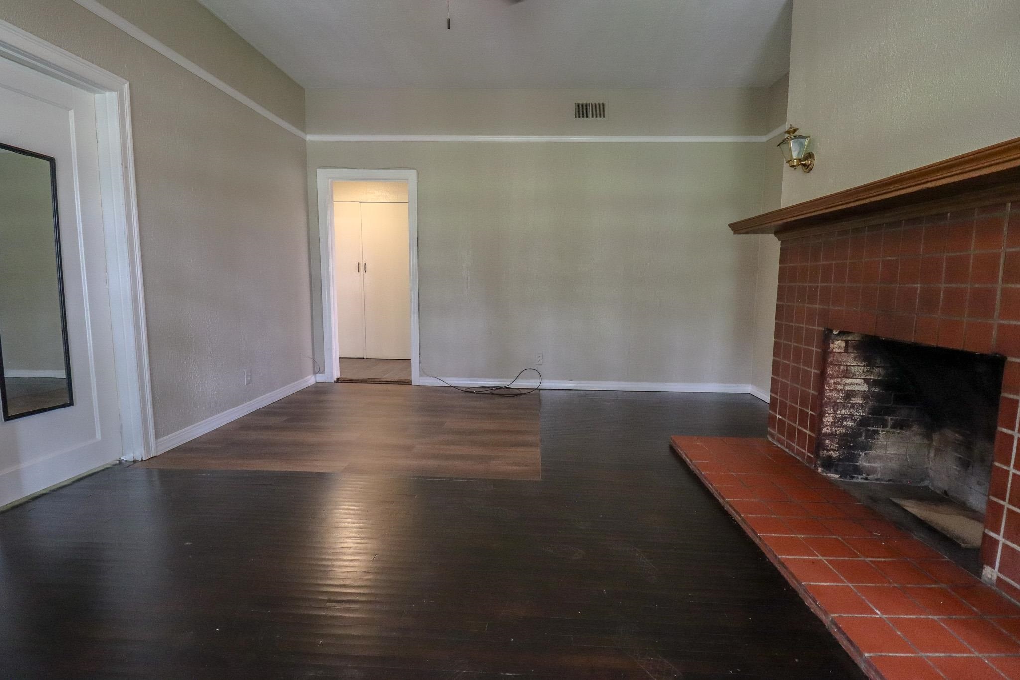 2350 Pecos Street Beaumont, TX 77702 - Photo 11 of 35