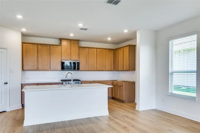 $468,780 | 129 Gallegos Drive, Aledo, TX 76008