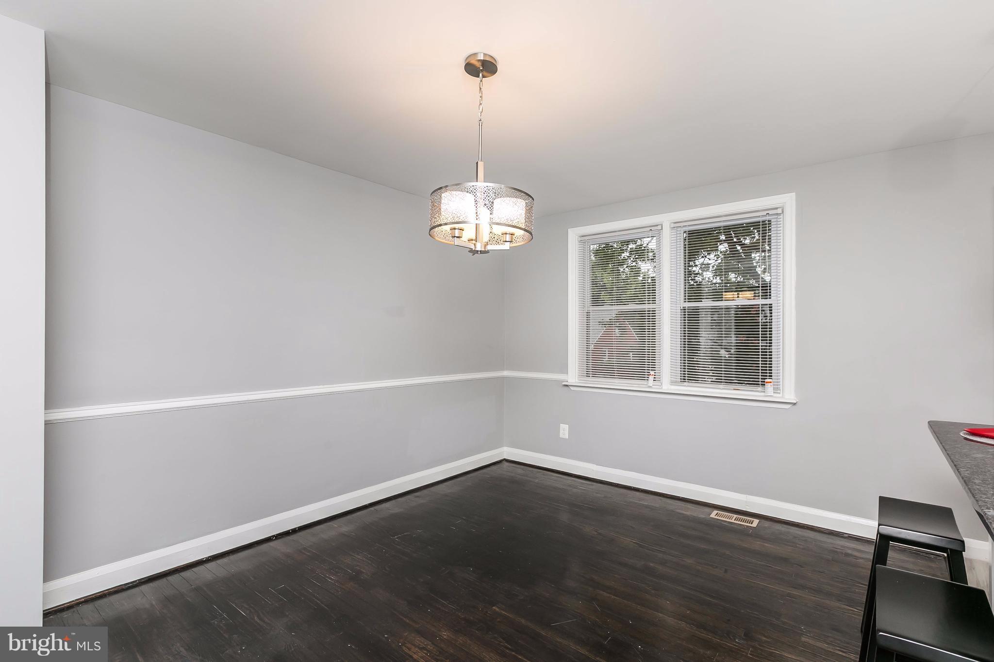3827 Monterey Road Baltimore, MD 21218 - Photo 6 of 30 Large Dining Room