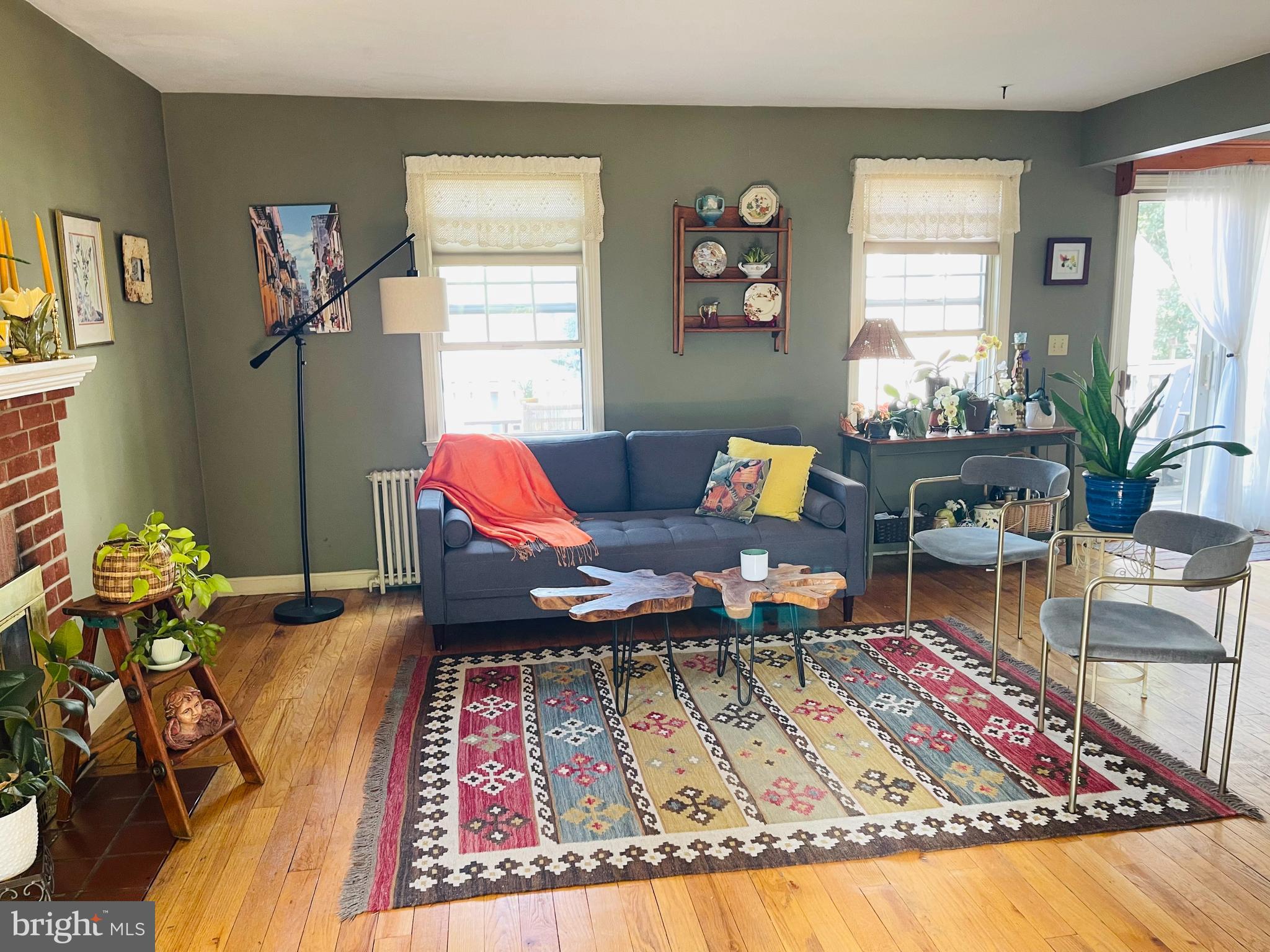 5018 South Chesterfield Road Arlington, VA 22206 - Photo 2 of 68 Hardwood floors all throughout the house