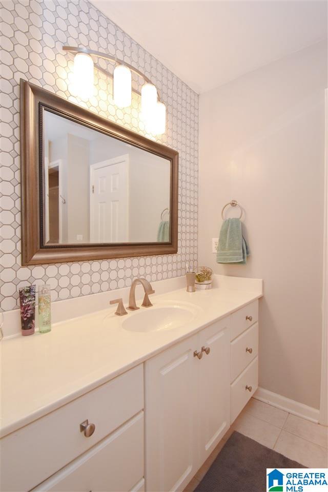 1025 Oak Tree Road Birmingham, AL 35244 - Photo 33 of 48