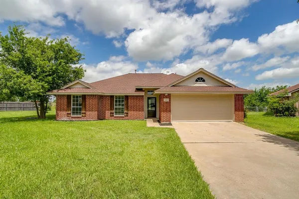 $269,000 | 102 Meadow Ridge Avenue, Venus, TX 76084