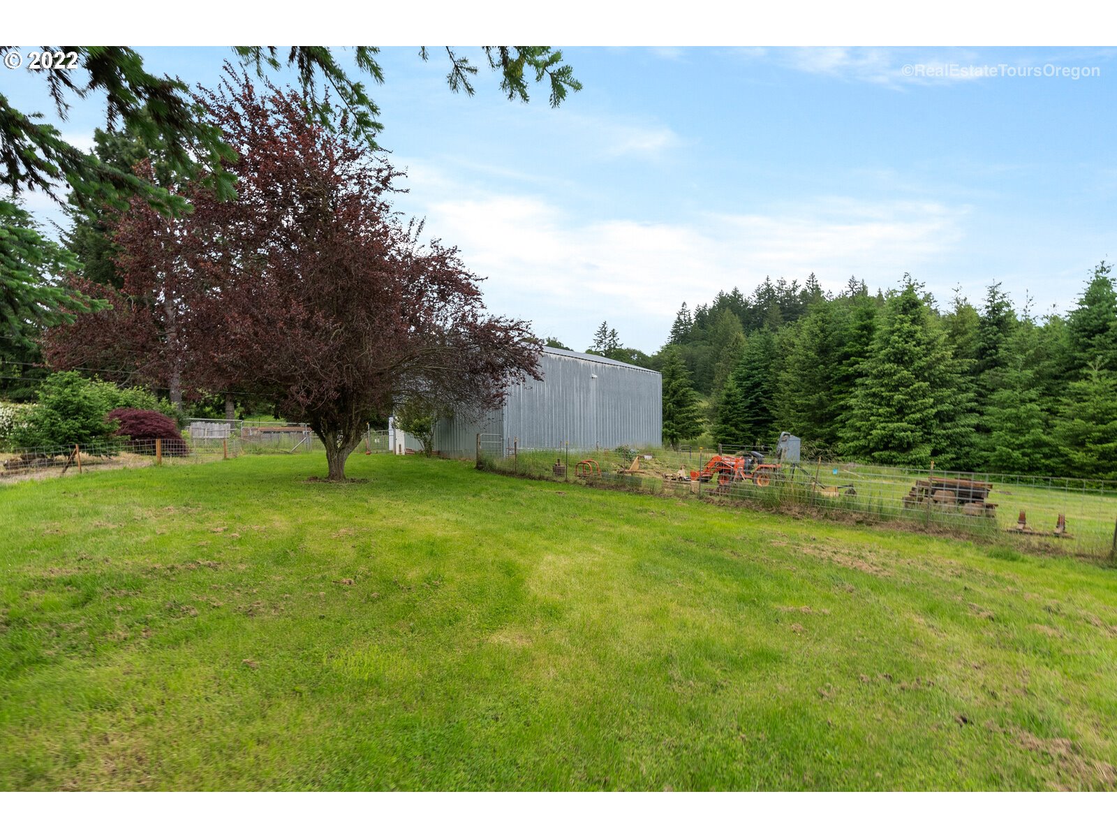 25139 Southeast Skyline Road Amity, OR 97101 - Photo 11 of 32 Gallery Image 11