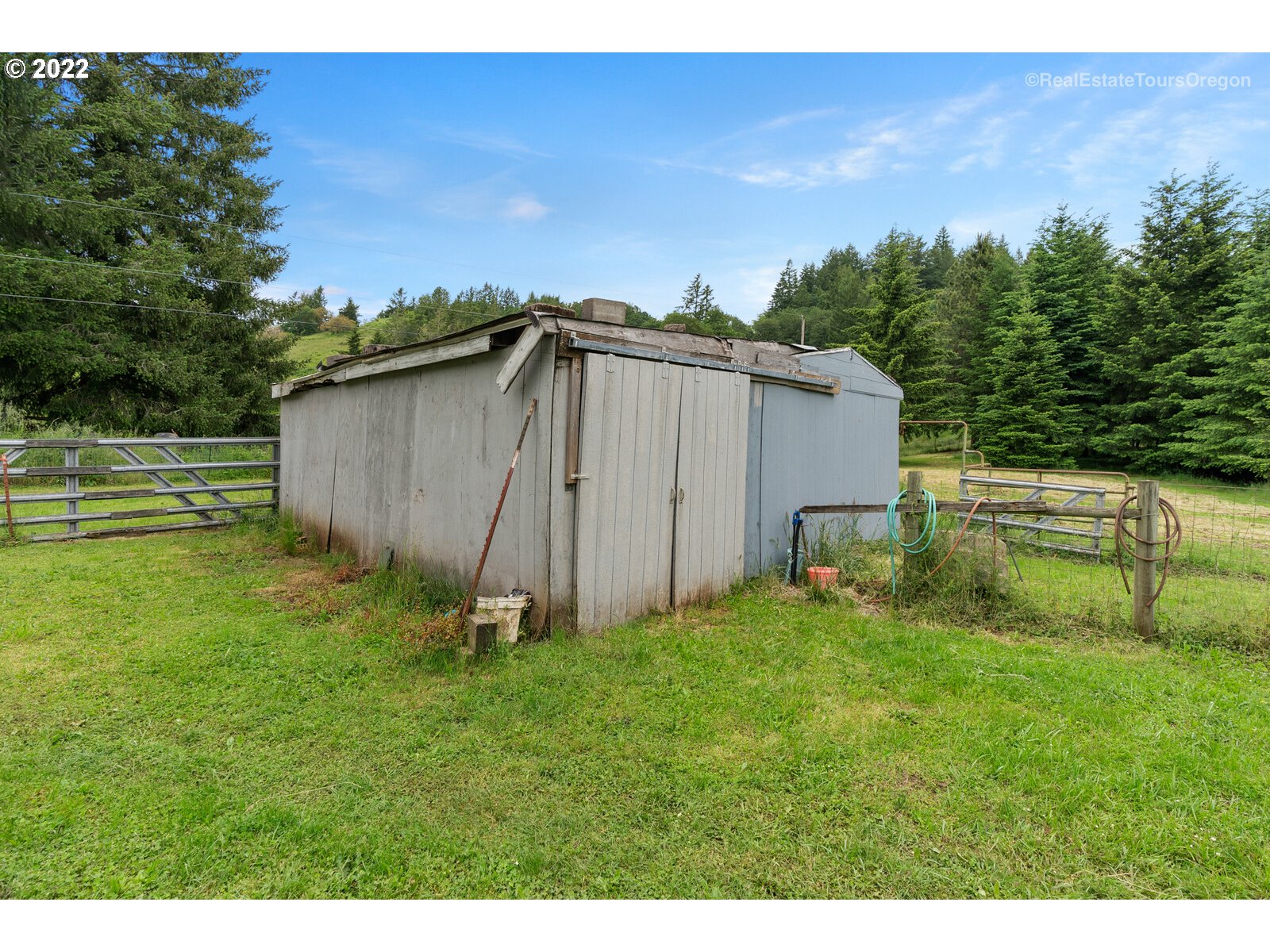 25139 Southeast Skyline Road Amity, OR 97101 - Photo 21 of 32 Gallery Image 21