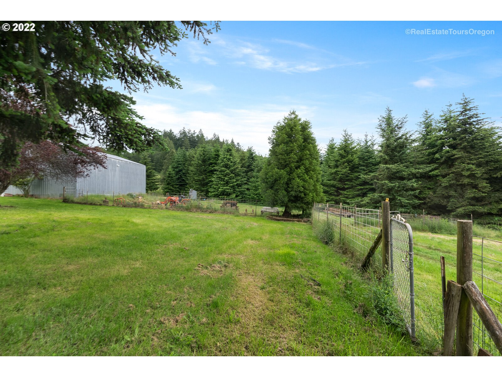 25139 Southeast Skyline Road Amity, OR 97101 - Photo 10 of 32 Gallery Image 10