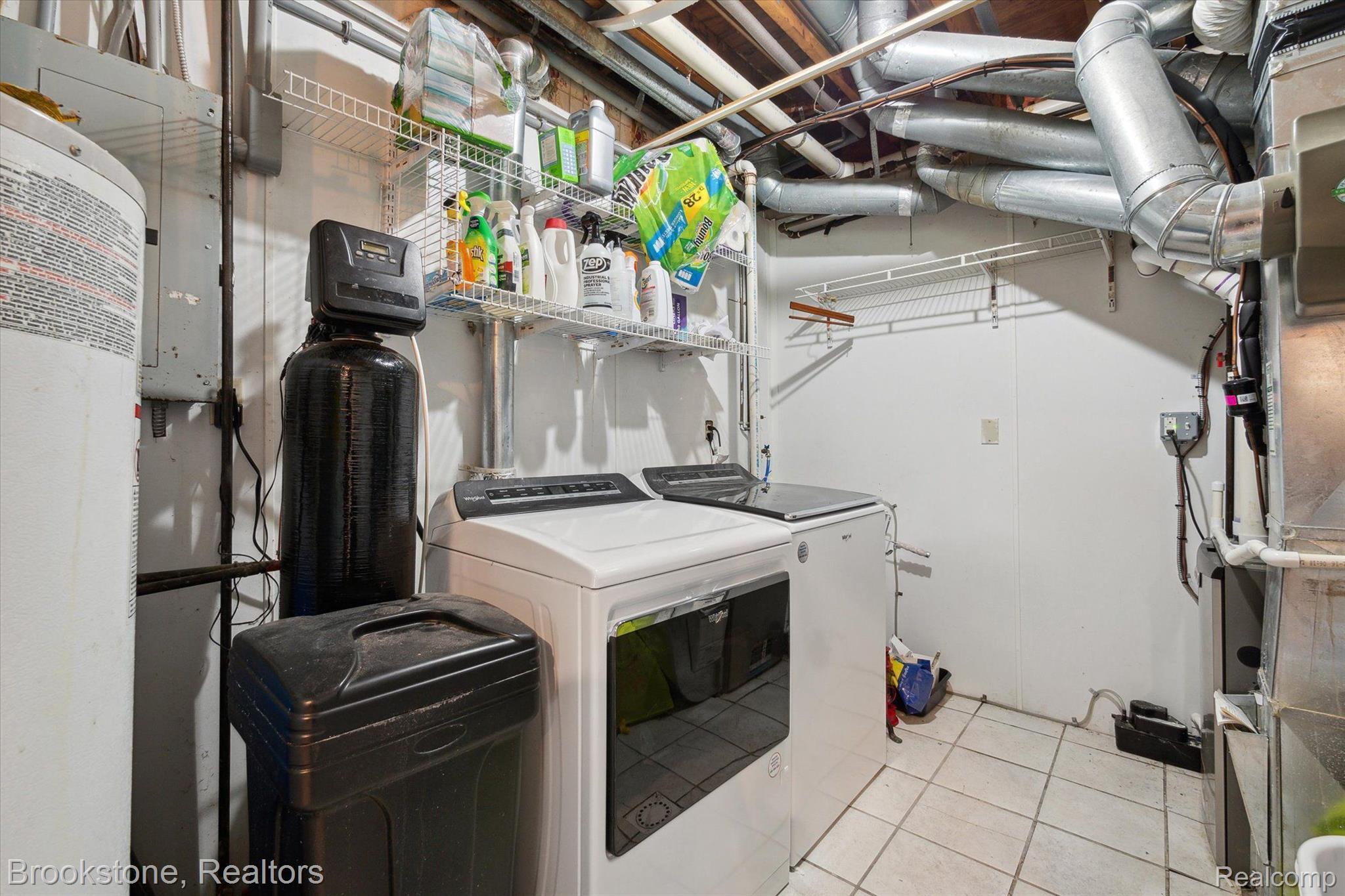 1225 East Romeo Road Leonard, MI 48367 - Photo 26 of 44 Laundry/ Utility Room