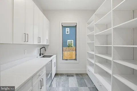 $3,199,995 | 1608 Wrightson Drive, McLean, VA 22101