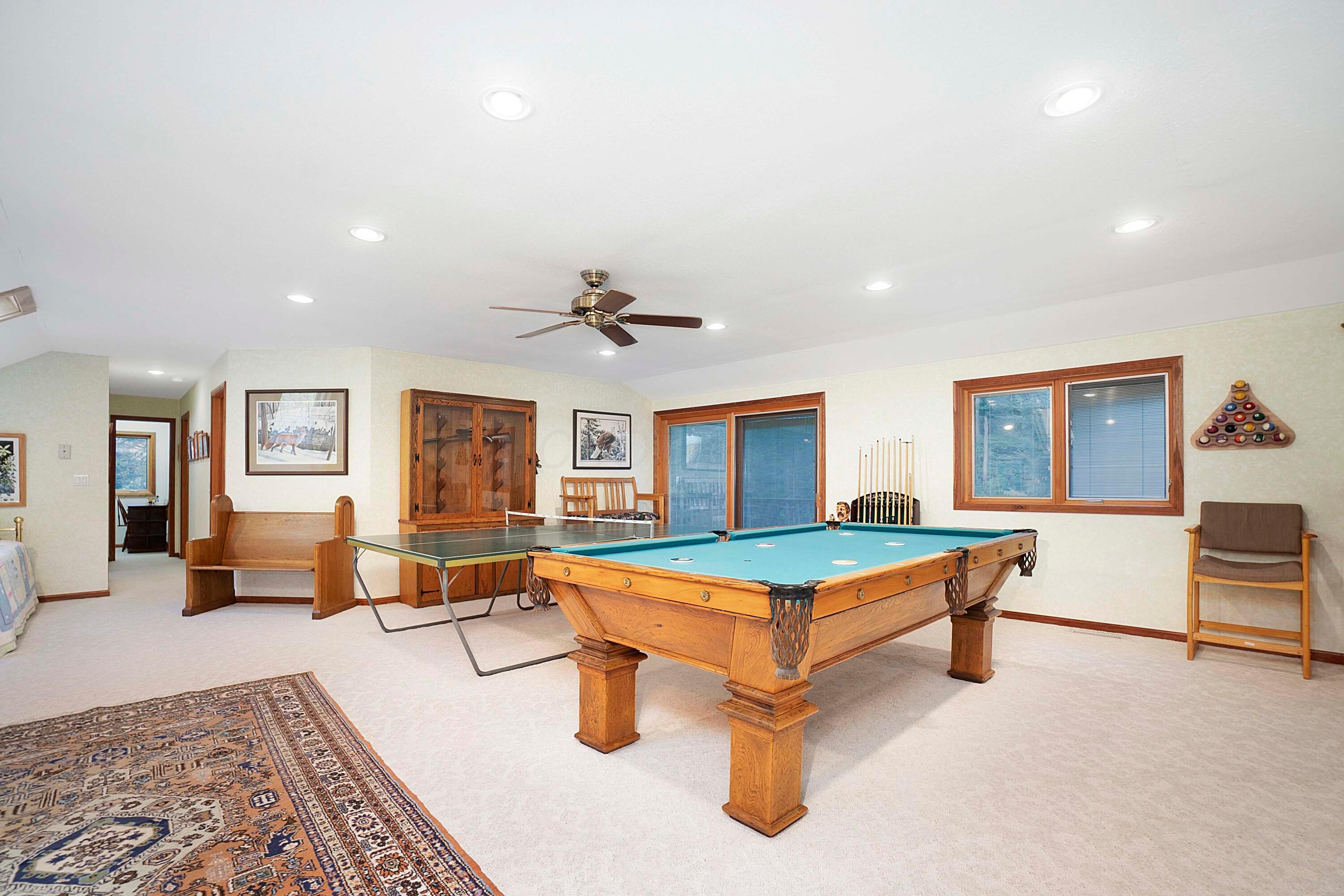 25779 Bailey Road Rockbridge, OH 43149 - Photo 50 of 89 Family room 2nd level