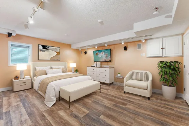 $475,000 | 15655 17th Place North, Plymouth, MN 55447