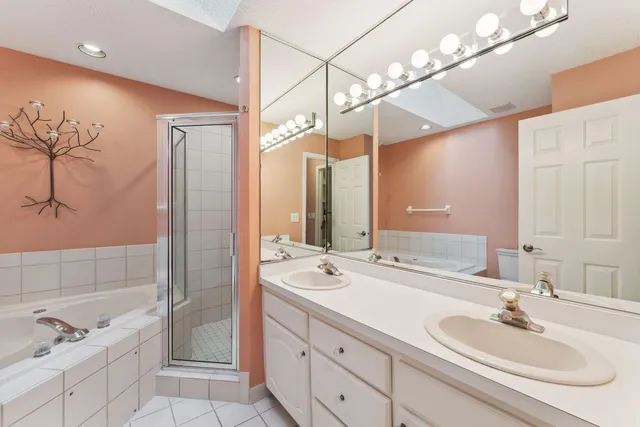 $475,000 | 15655 17th Place North, Plymouth, MN 55447