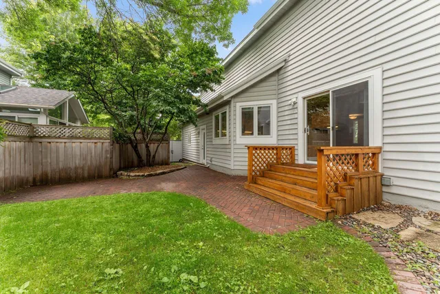 $475,000 | 15655 17th Place North, Plymouth, MN 55447