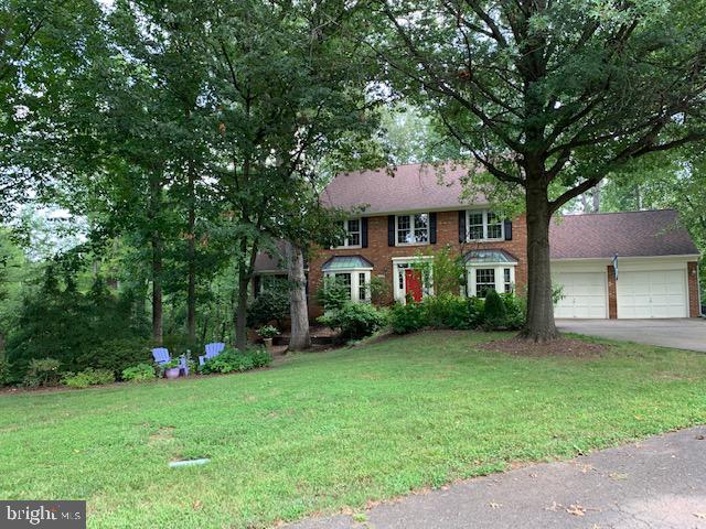 11972 Grey Squirrel Lane Reston, VA 20194 - Photo 11 of 70
