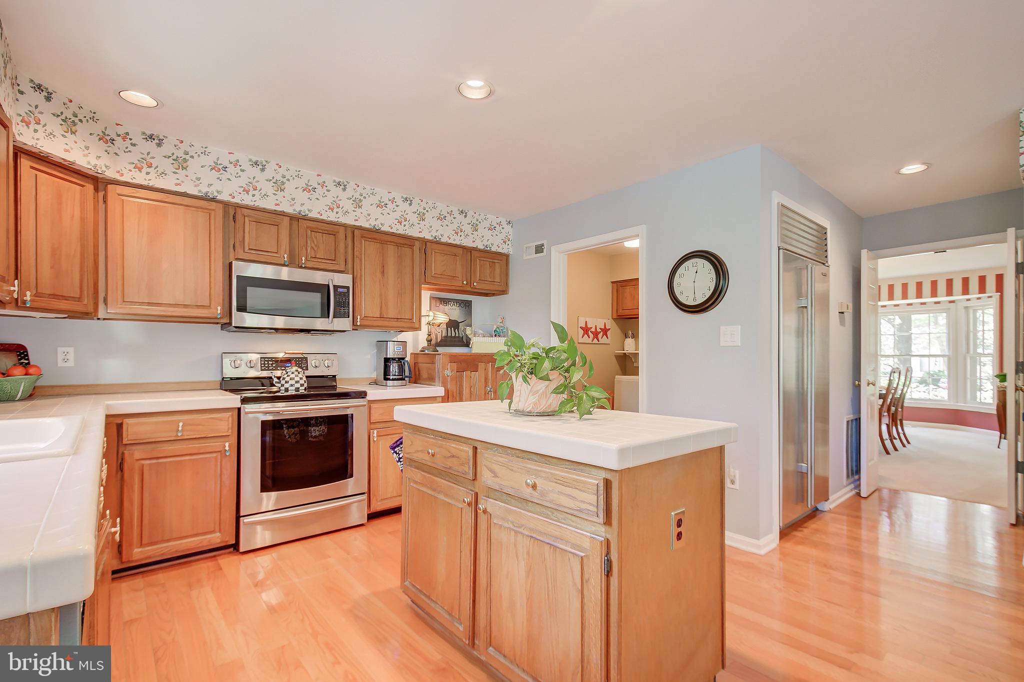 11972 Grey Squirrel Lane Reston, VA 20194 - Photo 15 of 70 Beautiful Kitchen