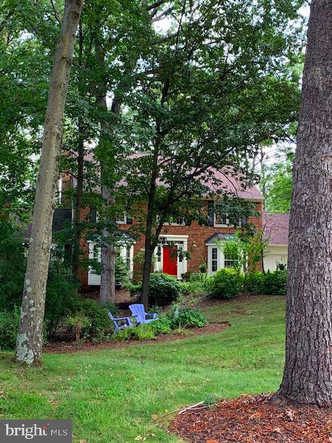 11972 Grey Squirrel Lane Reston, VA 20194 - Photo 8 of 70 Nestled In The Trees