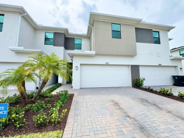 $2,700 | 14122 Southwest Thorens Drive, Port St. Lucie, FL 34987