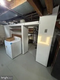 $1,900 | 1407 Colin Drive, Wilmington, DE 19804