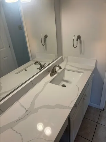 $1,549 | 14333 Memorial Drive, Unit 39, Houston, TX 77079