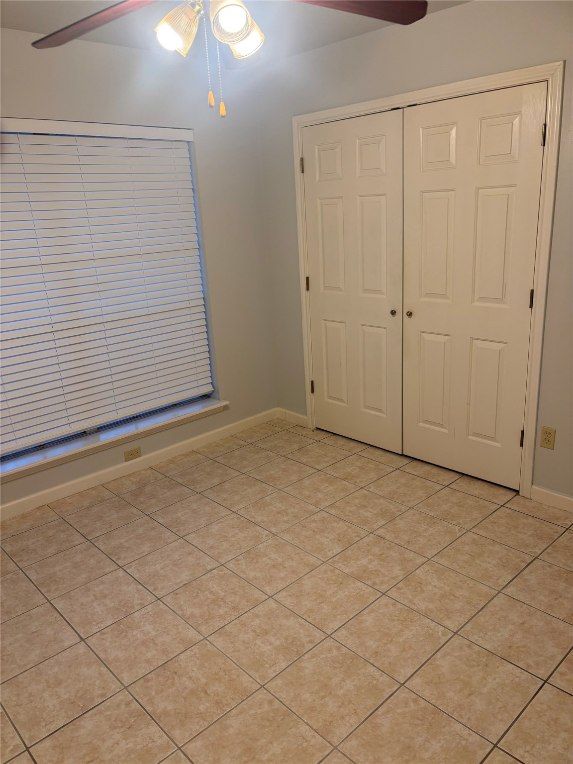 14333 Memorial Drive, Unit 39 Houston, TX 77079 - Photo 19 of 20 a view of an empty room
