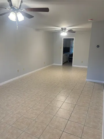 $1,549 | 14333 Memorial Drive, Unit 39, Houston, TX 77079