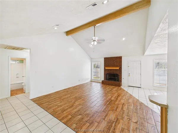 $2,200 | 301 Rosemary Lane, College Station, TX 77840