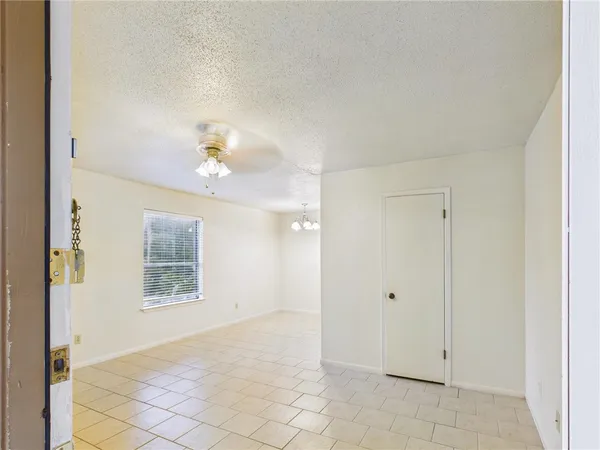 $2,200 | 301 Rosemary Lane, College Station, TX 77840