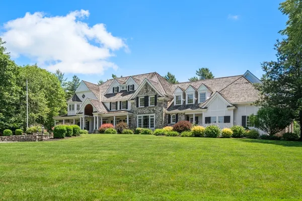 $5,995,000 | 3 Stone Bridge Lane, Milton, MA 02186