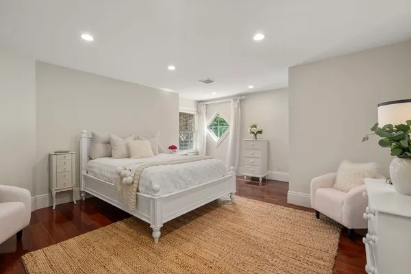 $5,995,000 | 3 Stone Bridge Lane, Milton, MA 02186