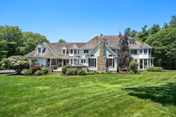 $5,995,000 | 3 Stone Bridge Lane, Milton, MA 02186