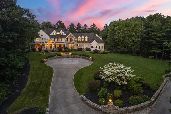 $5,995,000 | 3 Stone Bridge Lane, Milton, MA 02186
