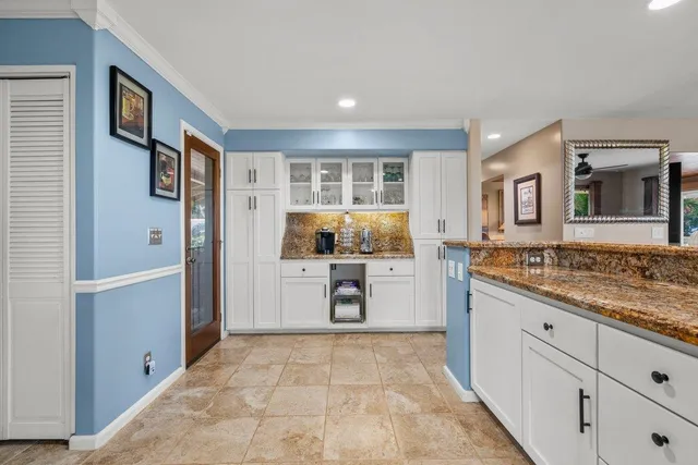 $2,449,000 | 56 South Iwa Place, Lahaina, HI 96761