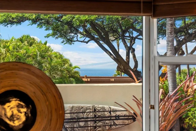 $2,449,000 | 56 South Iwa Place, Lahaina, HI 96761
