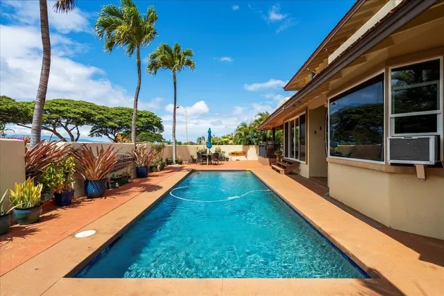 $2,449,000 | 56 South Iwa Place, Lahaina, HI 96761